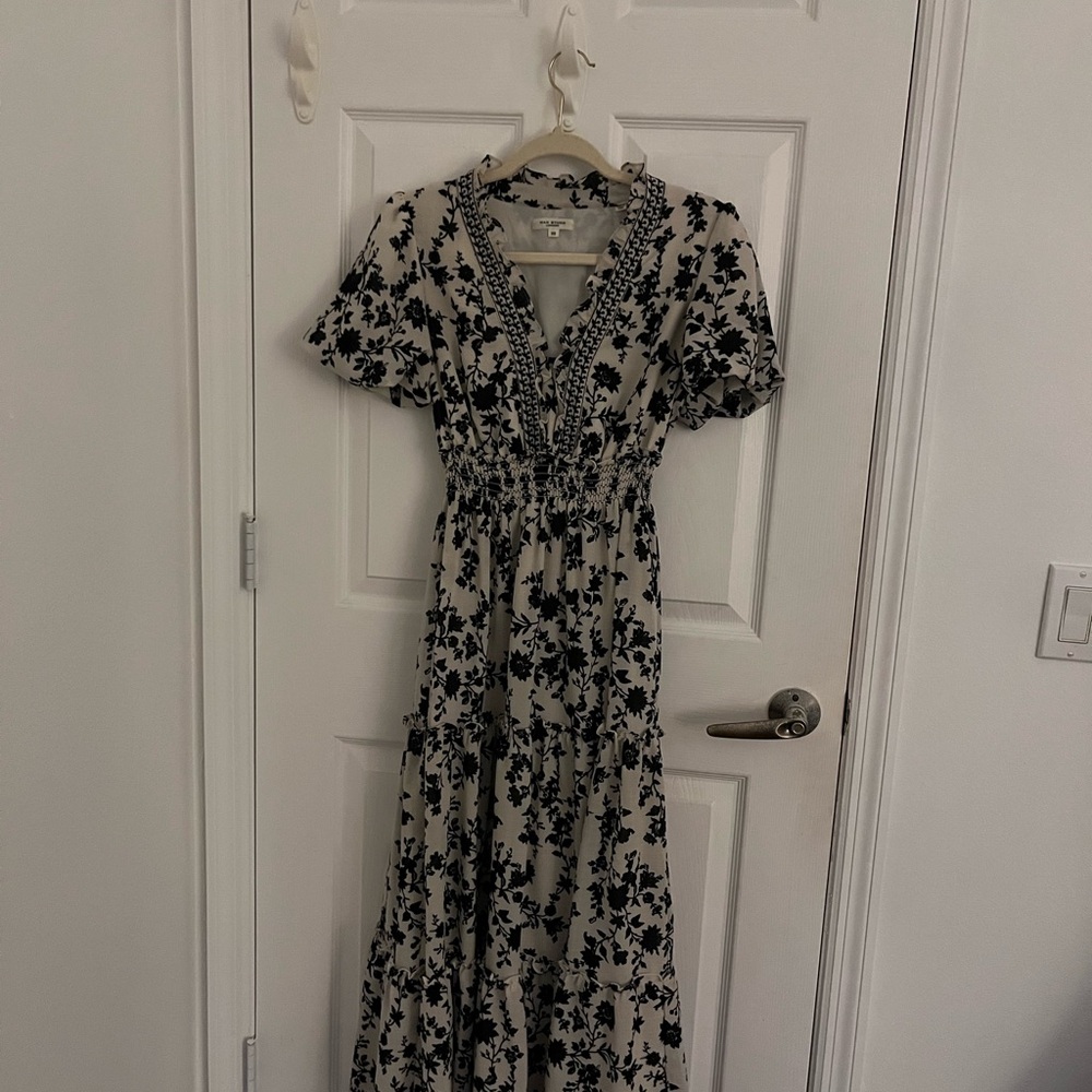 Floral Print Maxi Dress - Black and White